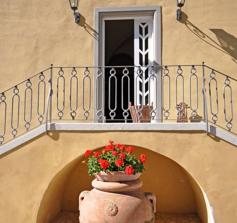 Photo of Others in Volterra