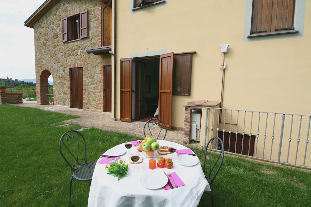 Photo of Buildings in Monte del Lago