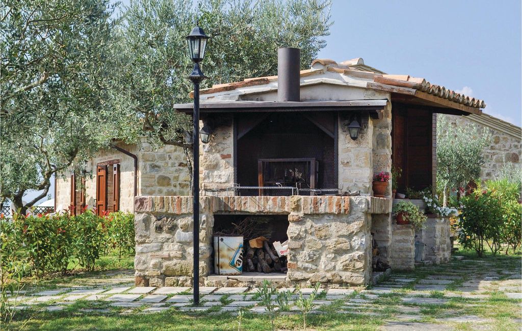 Photo of Buildings in Collazzone