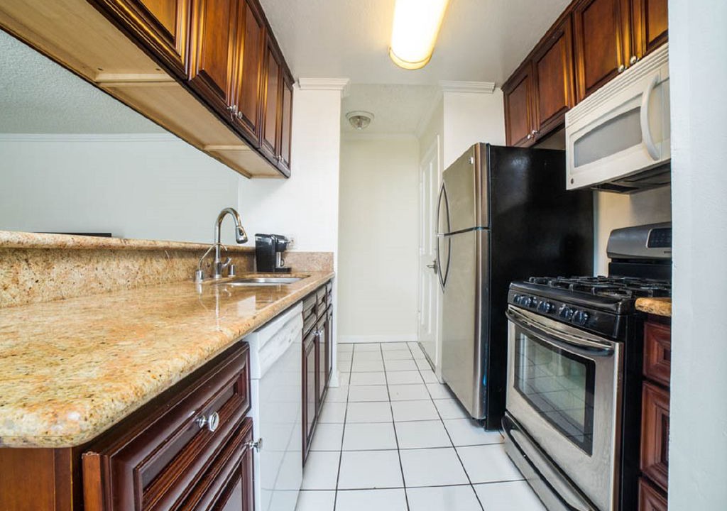 Photo of Kitchen in Sawtelle