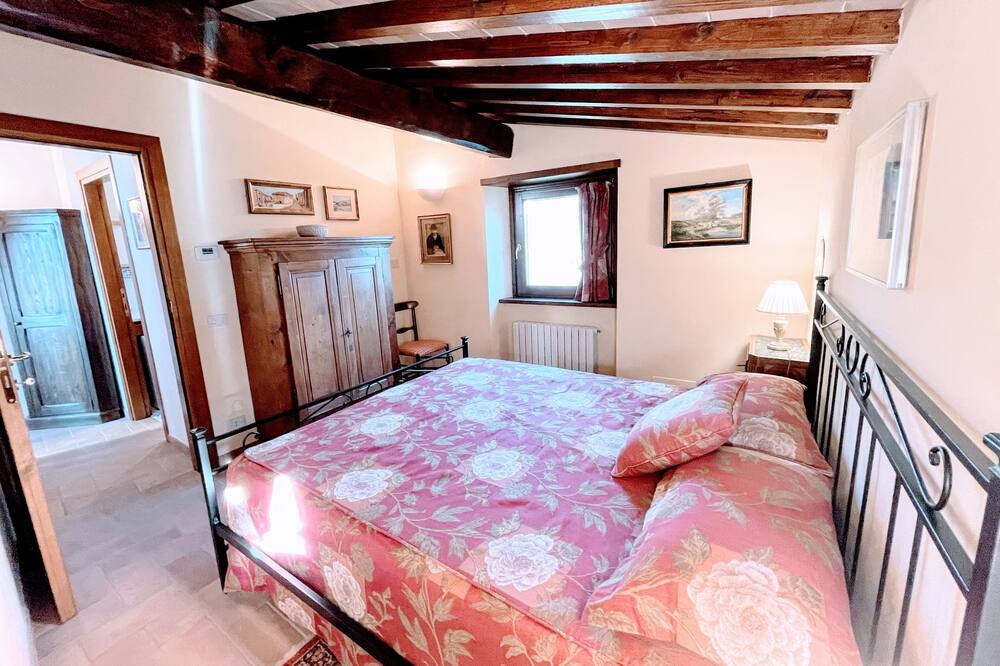 Photo of Bedroom in Spoleto
