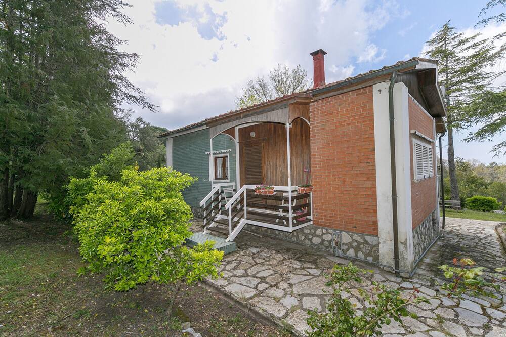 Photo of Patio Balcony in Castellina Marittima