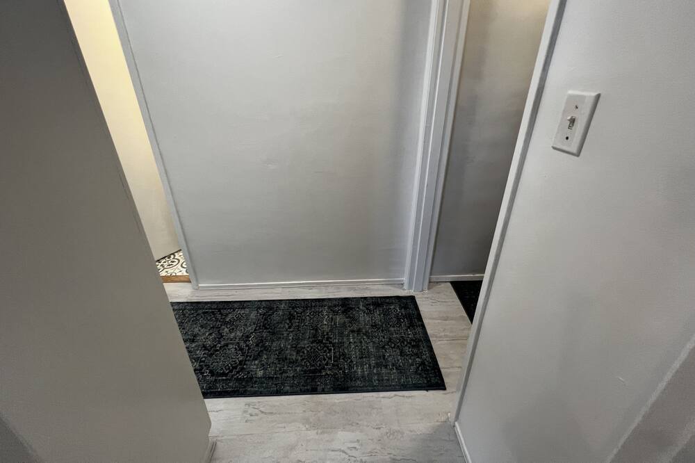 Photo of Bedroom in Lawndale