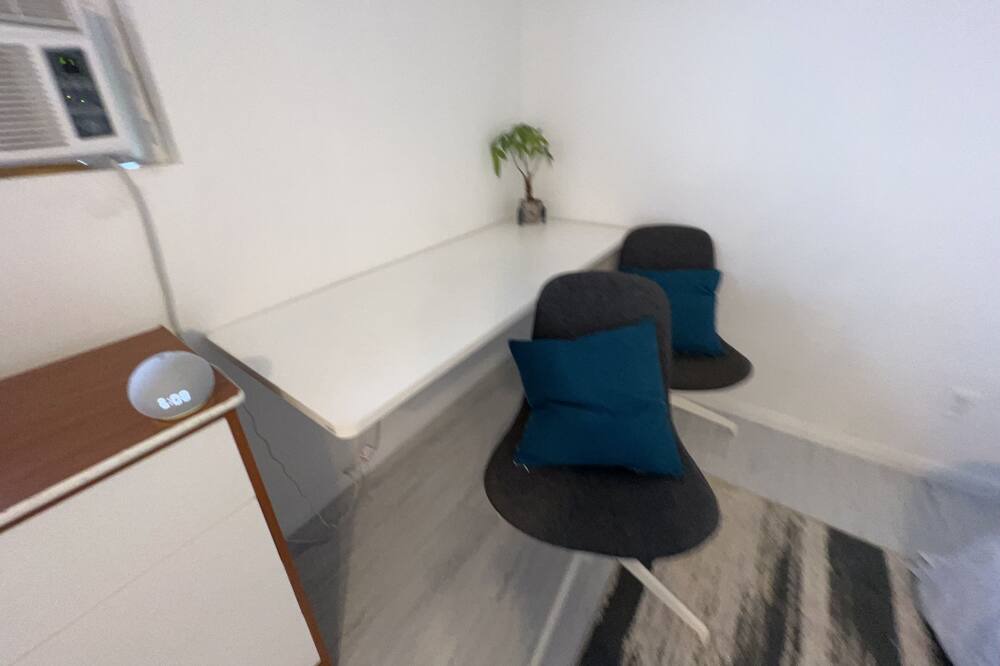 Photo of Bedroom in Lawndale