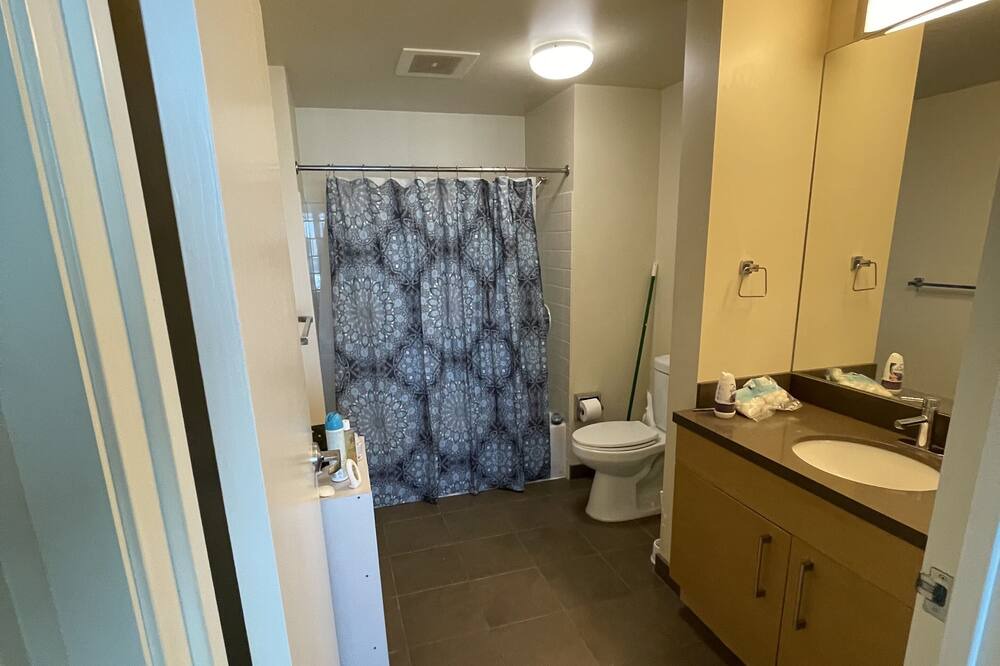 Photo of Bathroom in Central San Pedro