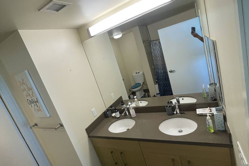Photo of Bathroom in Central San Pedro