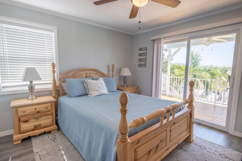 Photo of Bedroom in Port Pine Heights