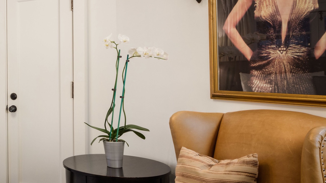 Photo of Bedroom in Beverly Grove