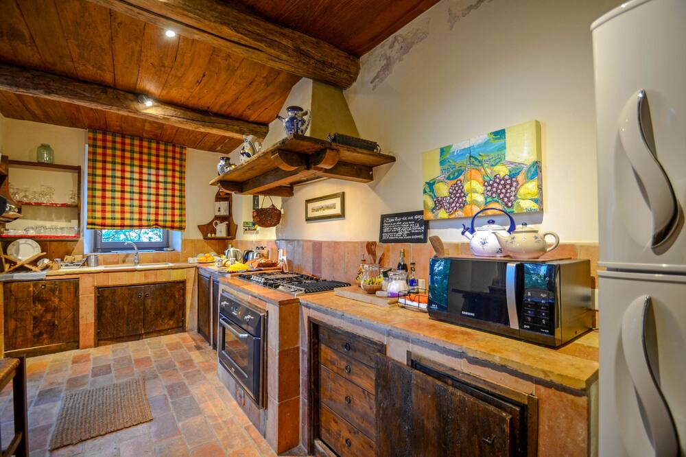 Photo of Kitchen in Passignano sul Trasimeno