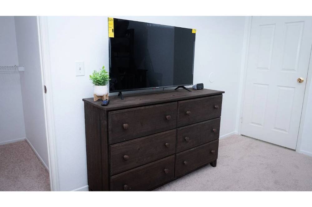 Photo of Bedroom in Harbor