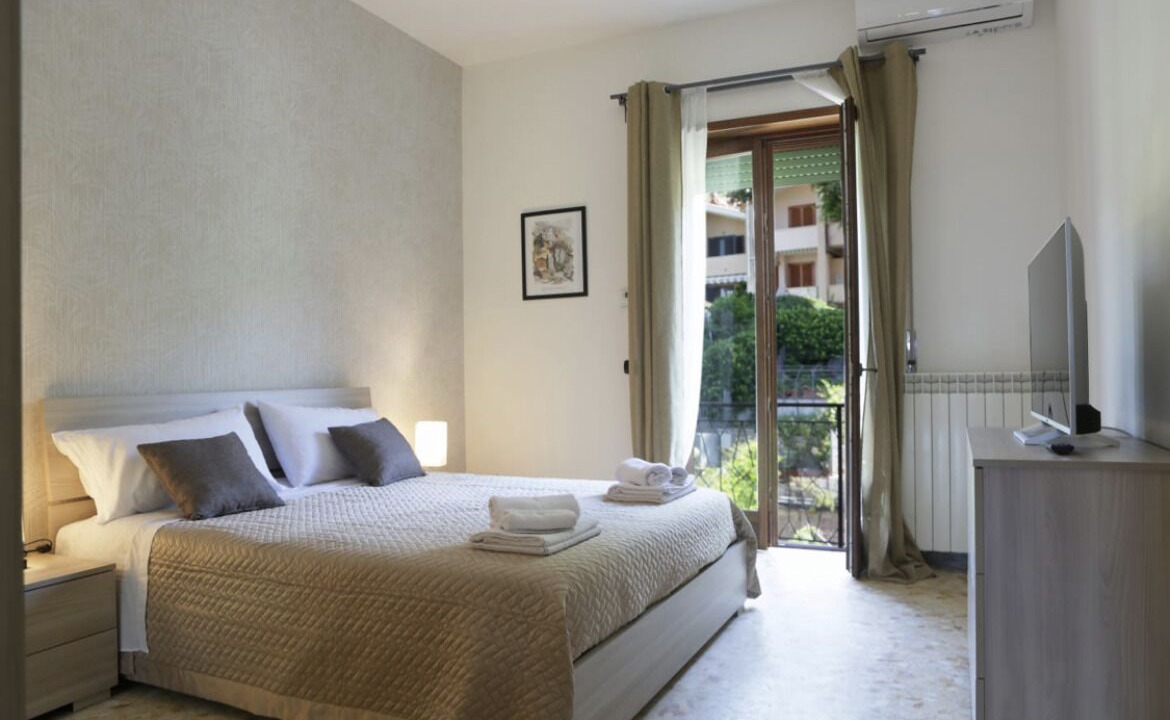 Photo of Bedroom in Lake Bracciano