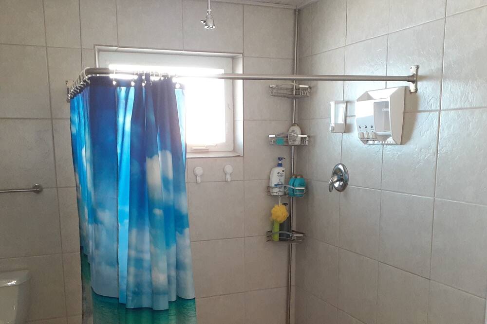 Photo of Bathroom in Little Torch Key