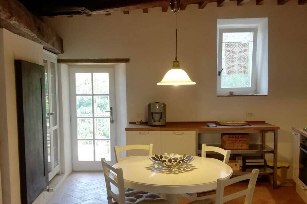 Photo of Kitchen in Castelnuovo di Val di Cecina