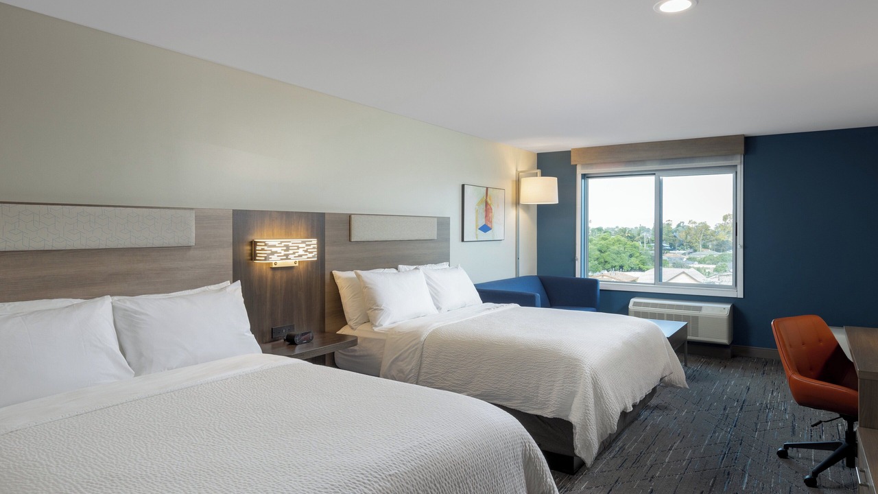 Photo of Bedroom in Harbor