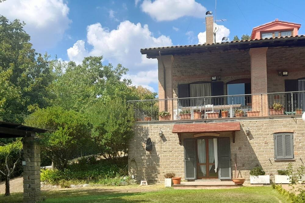 Photo of Outdoor in Lake Bracciano