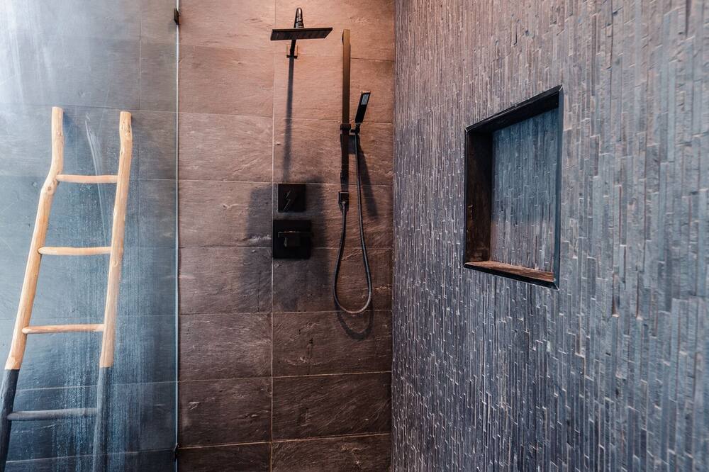 Photo of Bathroom in Hollywood