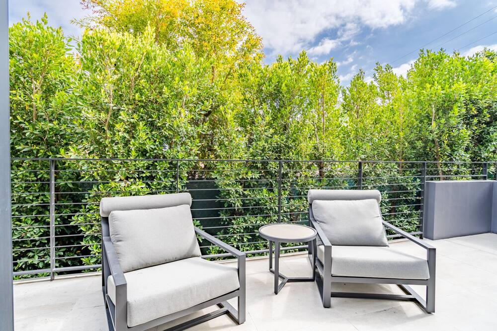 Photo of Outdoor in Hollywood