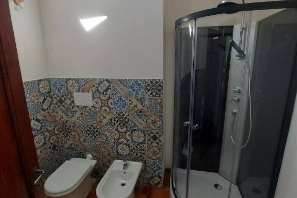 Photo of Bathroom in Gubbio
