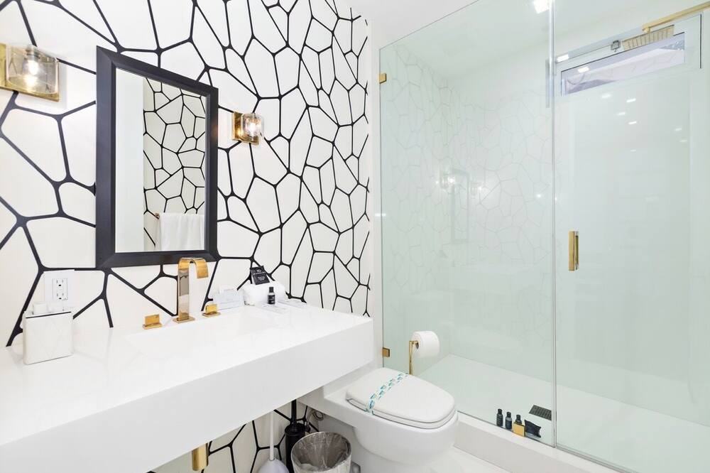Photo of Bathroom in The Flats