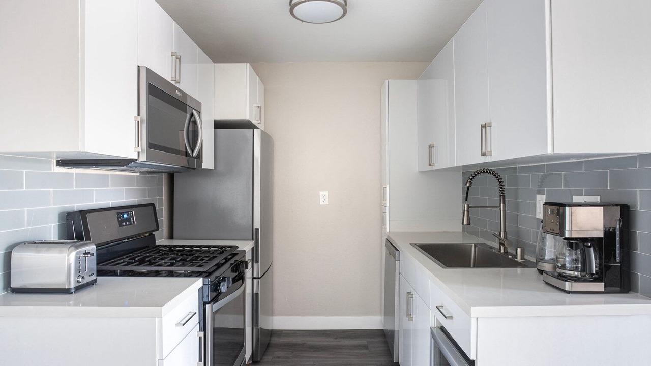 Photo of Kitchen in Pico - Robertson