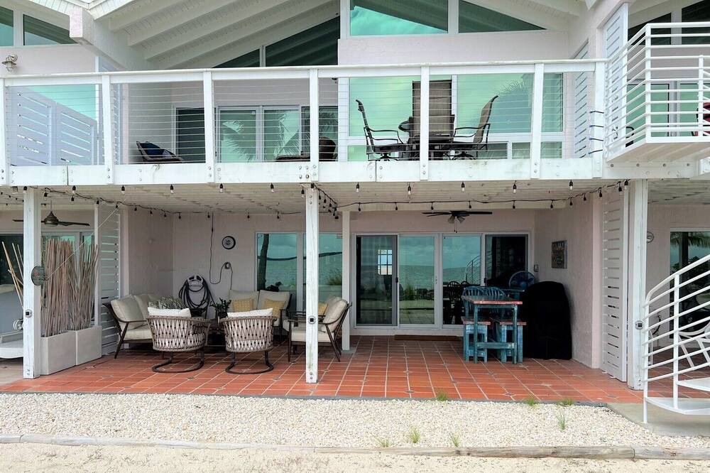 Photo of Outdoor in Pirates Cove