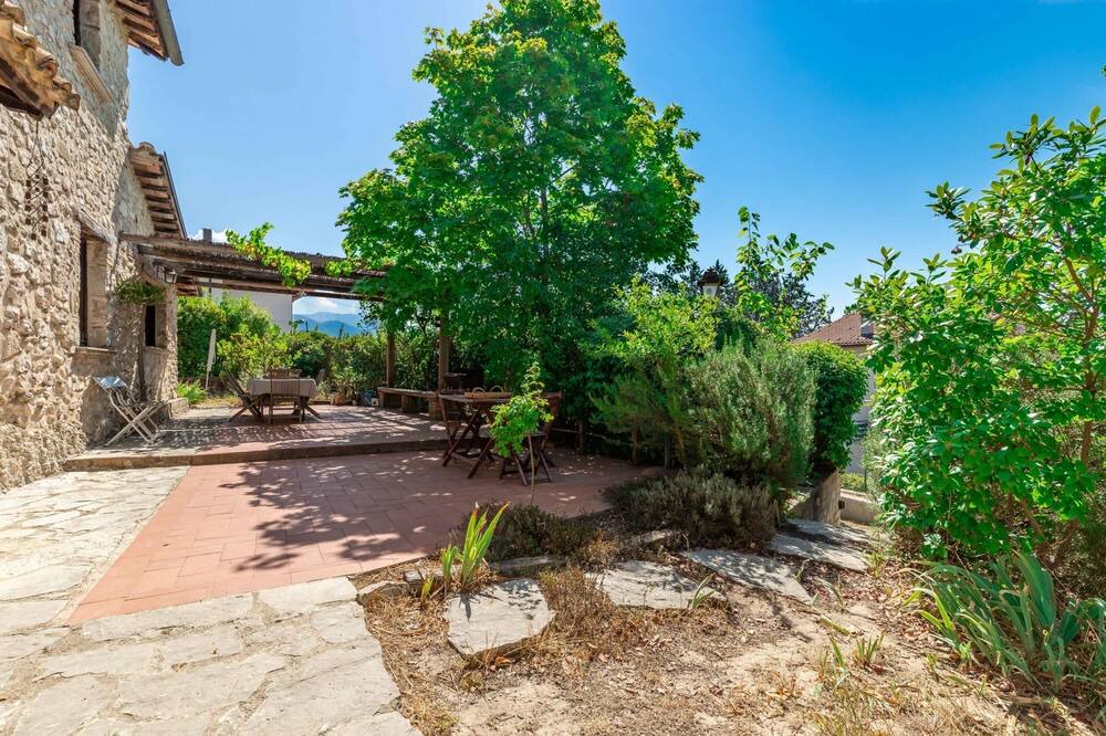 Photo of Patio Balcony in Mazzetelli