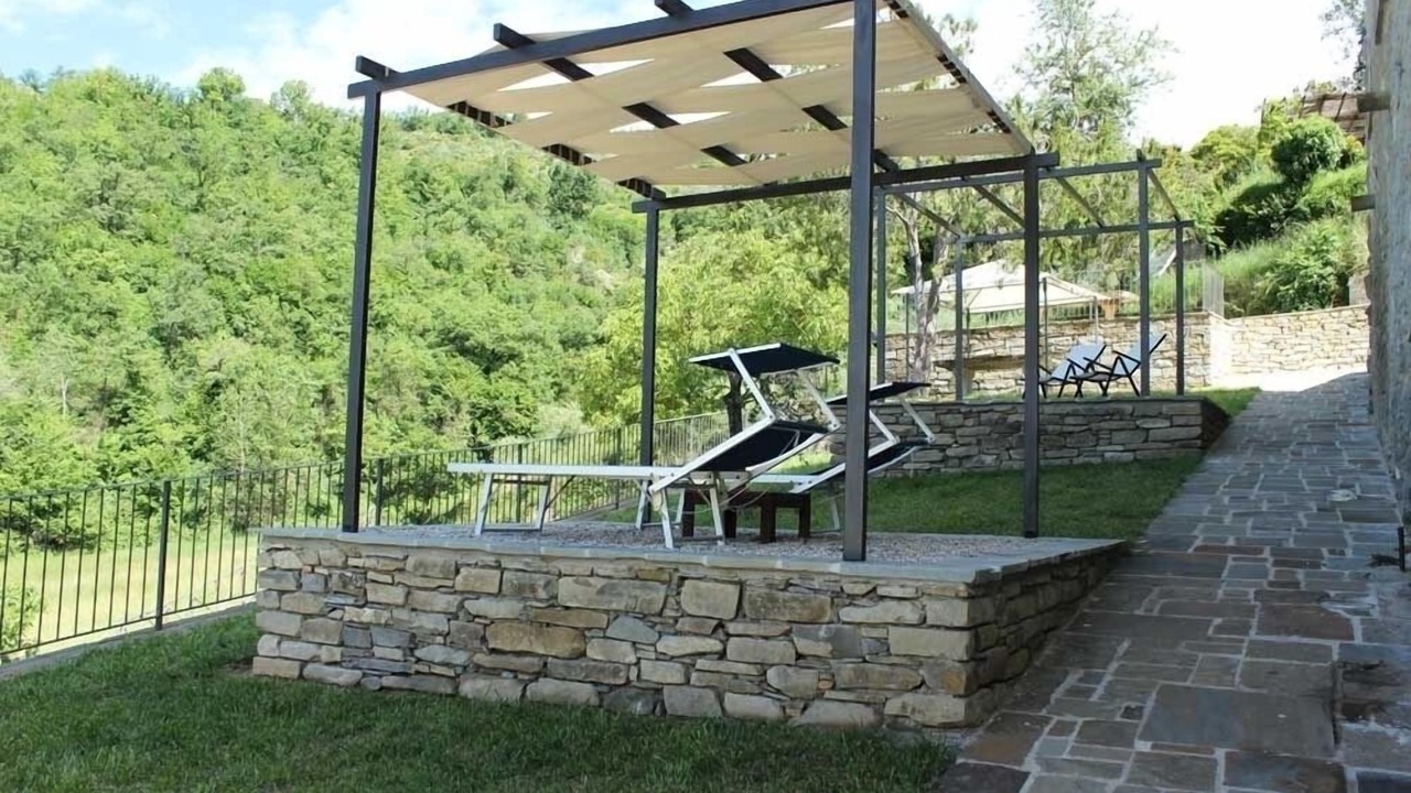 Photo of Outdoor in Montone