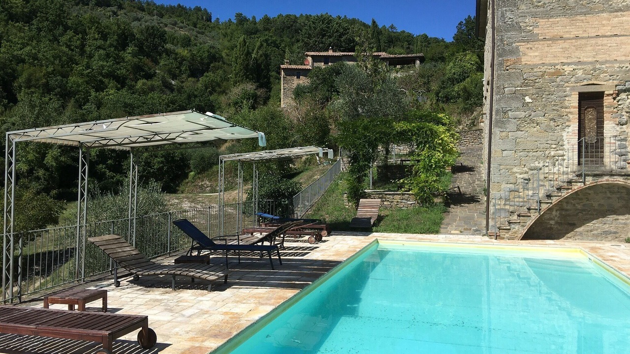 Photo of Outdoor in Montone
