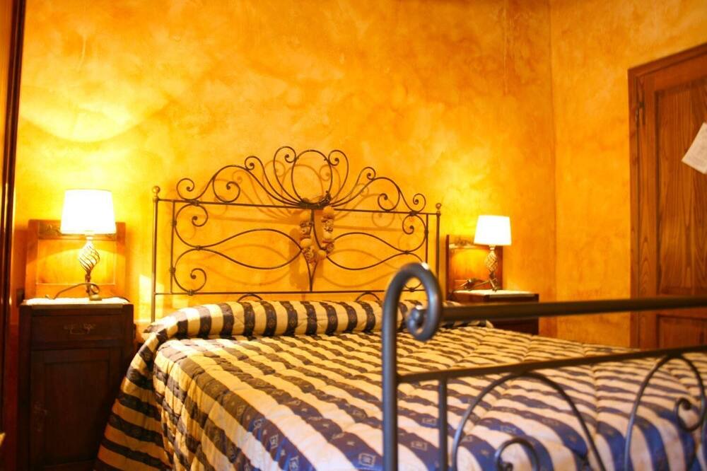 Photo of Bedroom in Pieve di Chio