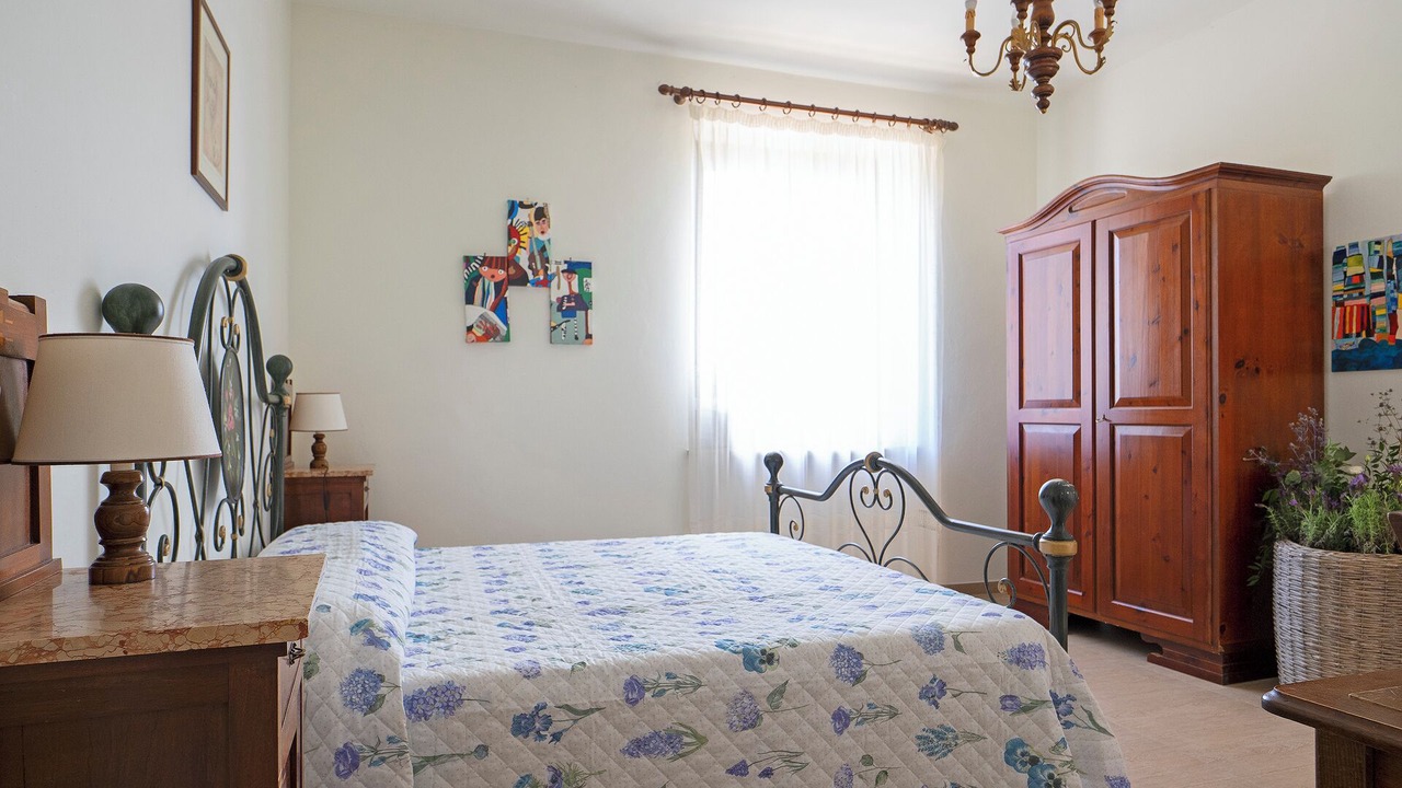 Photo of Bedroom in Corbara