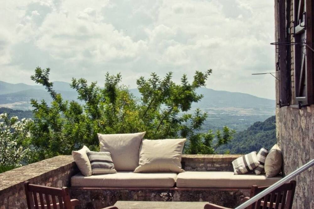 Photo of Outdoor in Corbara