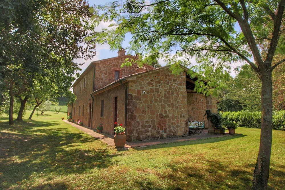 Photo of Outdoor in Proceno