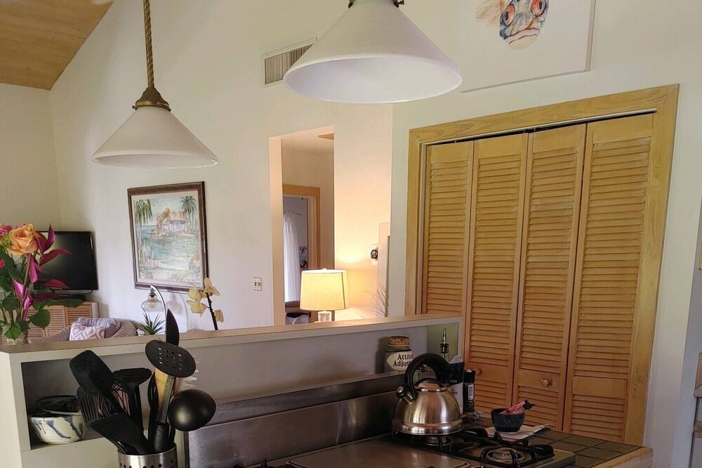 Photo of Kitchen in Summerland Key