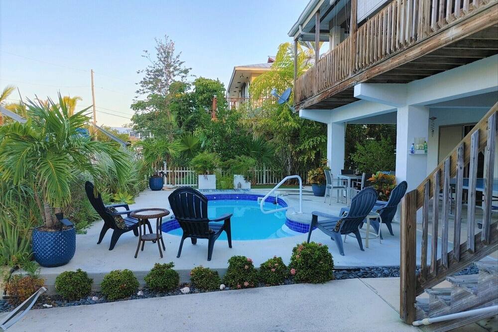 Photo of Outdoor in Summerland Key