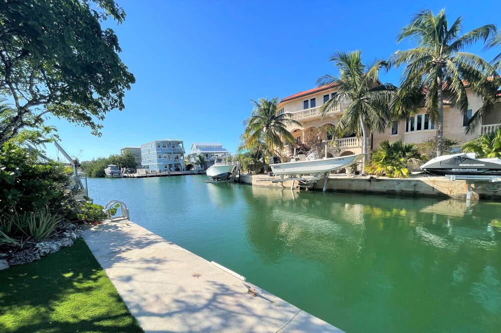Photo of Outdoor in Summerland Key