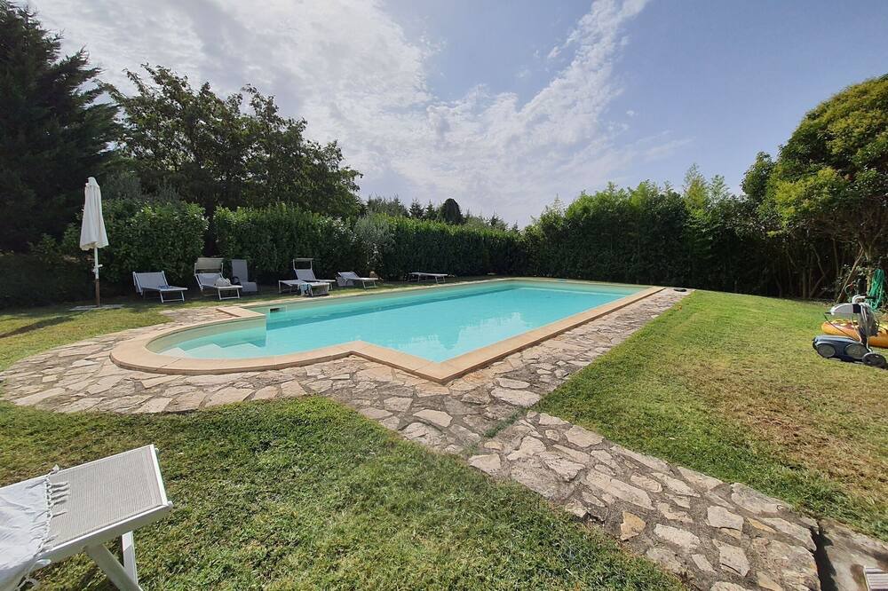 Photo of Outdoor in Massa Martana