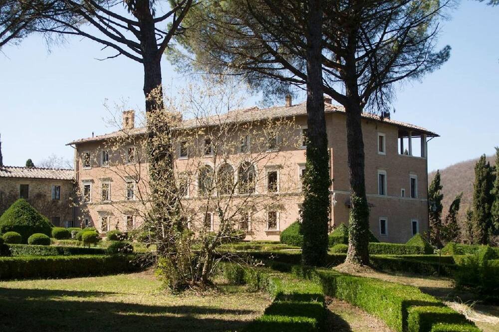Photo of Others in Montecastelli
