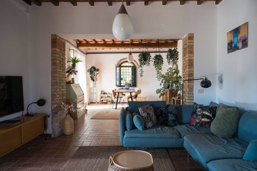 Photo of Livingroom in Montecatini Val di Cecina