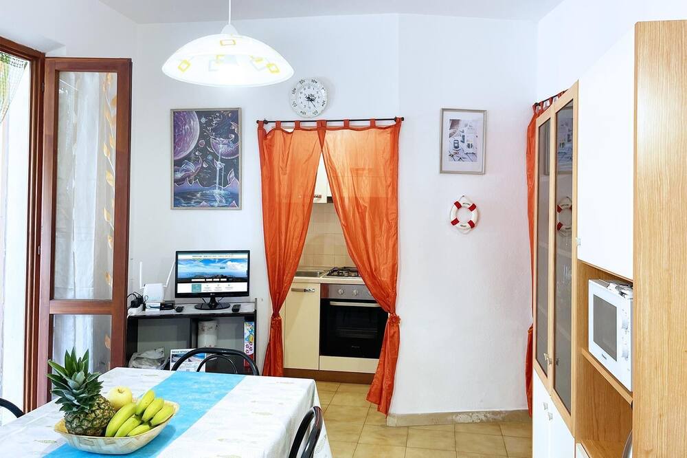 Photo of Bedroom in Pomonte