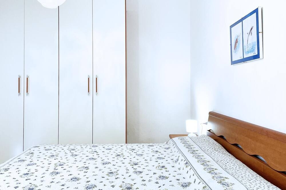 Photo of Bedroom in Pomonte
