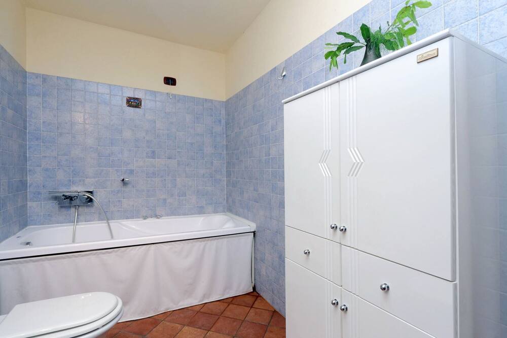 Photo of Bathroom in Sarnano