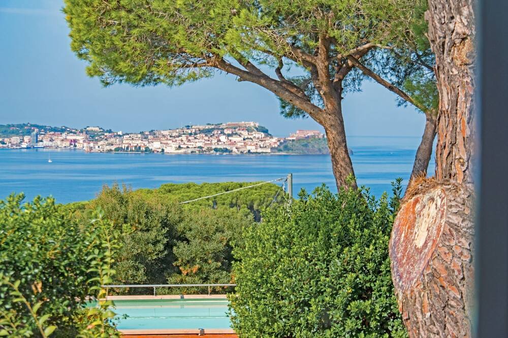 Photo of Outdoor in Magazzini