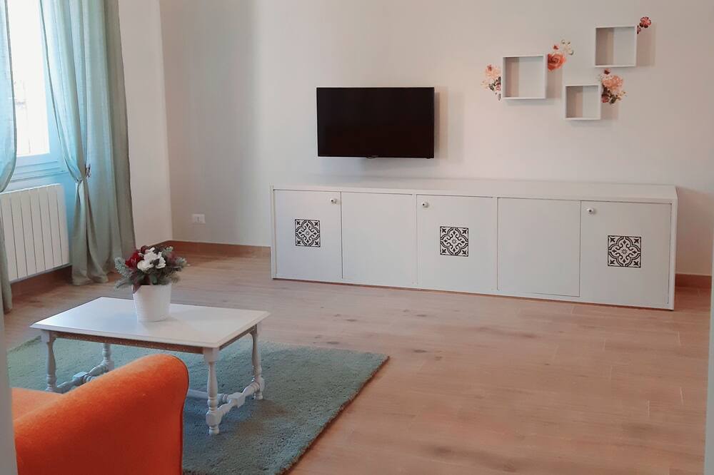 Photo of Livingroom in Grotte Santo Stefano