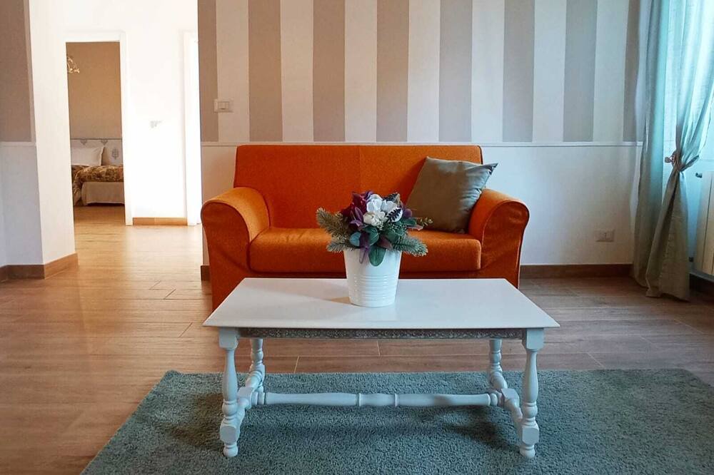 Photo of Livingroom in Grotte Santo Stefano