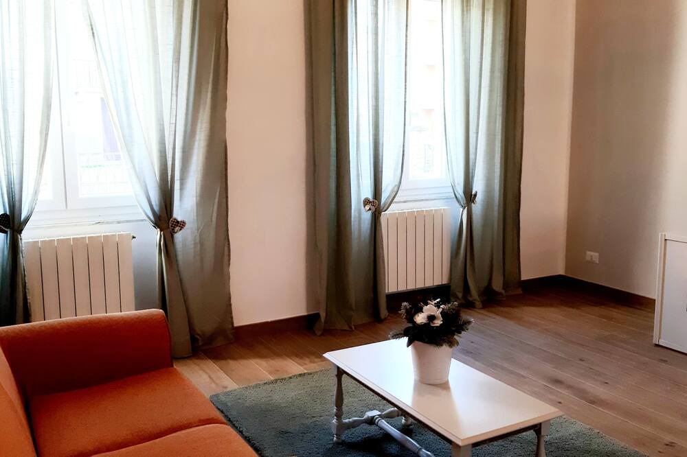 Photo of Livingroom in Grotte Santo Stefano