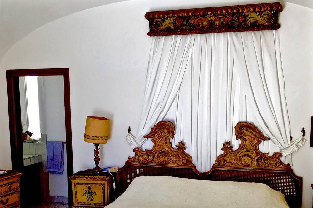 Photo of Bedroom in Ansedonia
