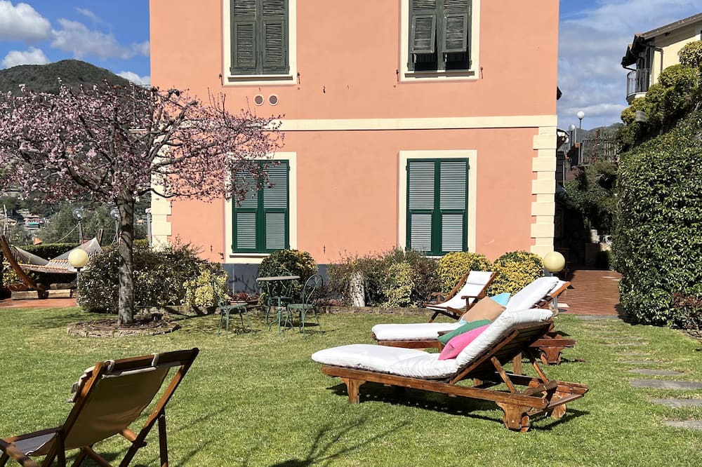 Photo of Outdoor in Recco