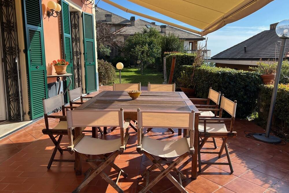 Photo of Outdoor in Recco