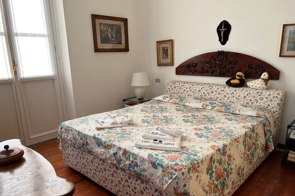 Photo of Bedroom in Recco