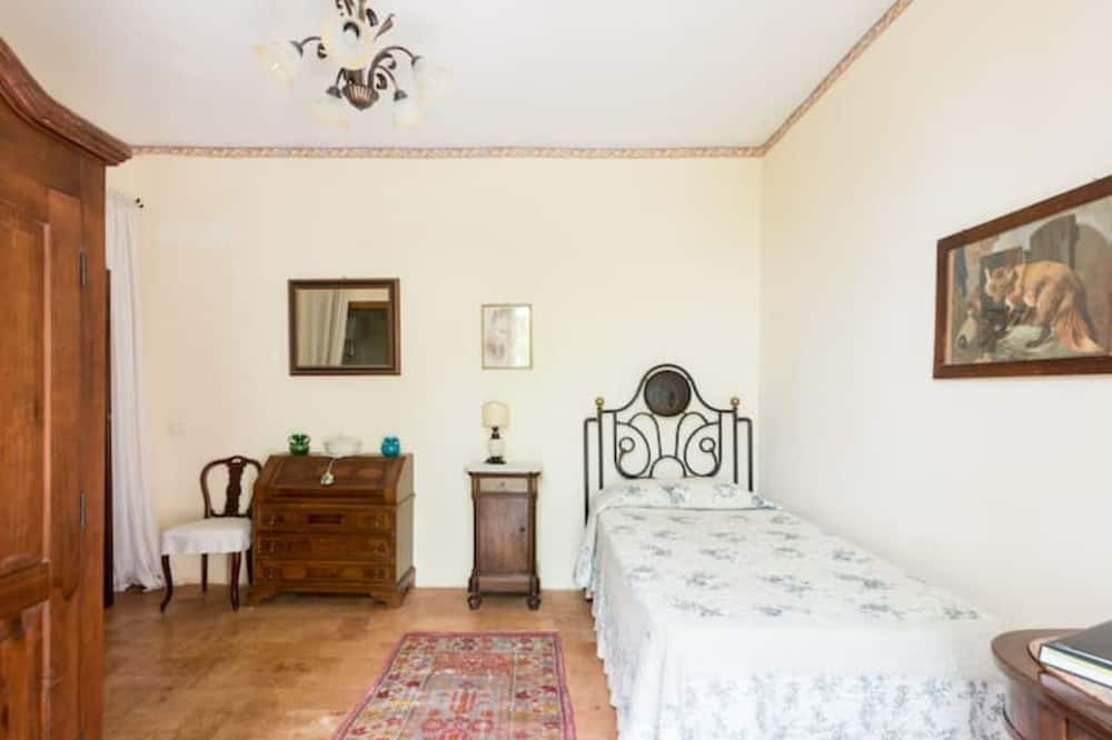 Photo of Bedroom in Farnese